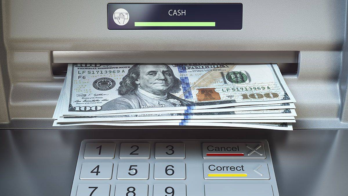 ATM sistemi arıza verdi, milyonlarca dolar çekildi!