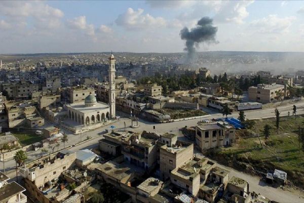 İdlib'de 14 bölgeye sahurda saldırı düzenlediler!