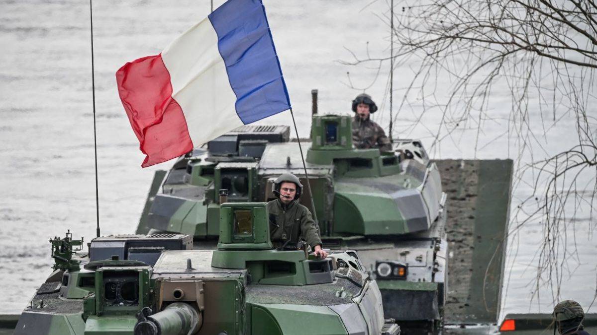 Fransa Genelkurmay Başkanı: Fransa ordusu savaşa hazır