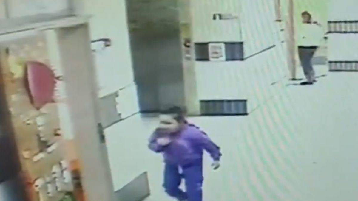 Heimlich manevrası; son anda kurtarıldı!