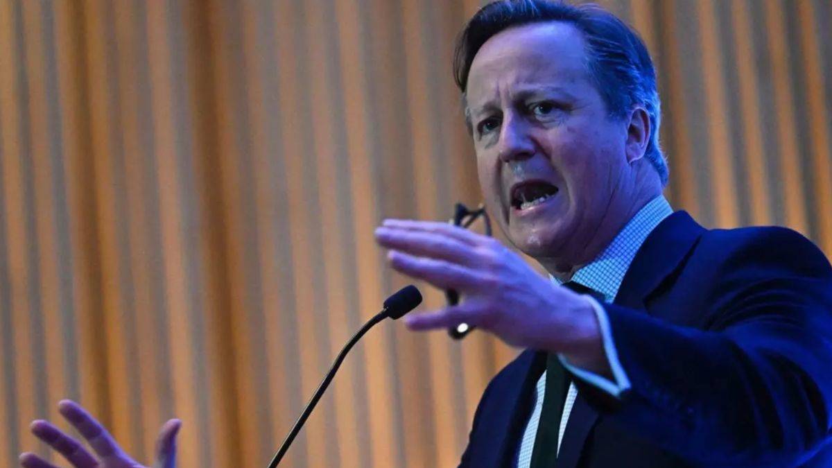 İngiltere Dışişleri Bakanı Cameron'dan İsrail'e ağır suçlamalar! Hükümet sözcüsünü hedef aldı