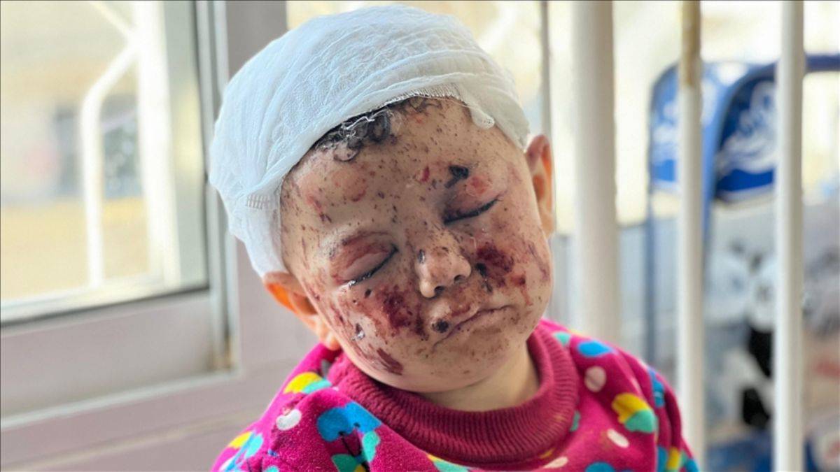 2 yaşındaki Musab, İsrail saldırısında 5 kardeşini birden kaybetti