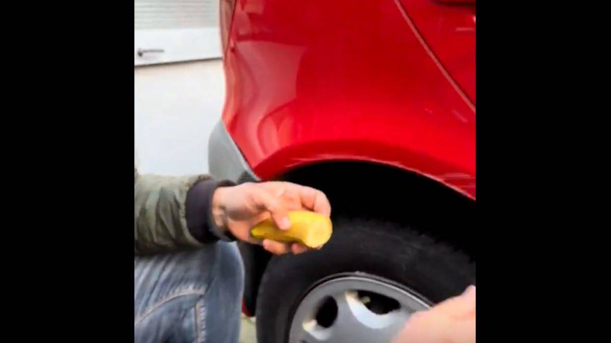 Kaporta çiziklerine 'muzlu çözüm'