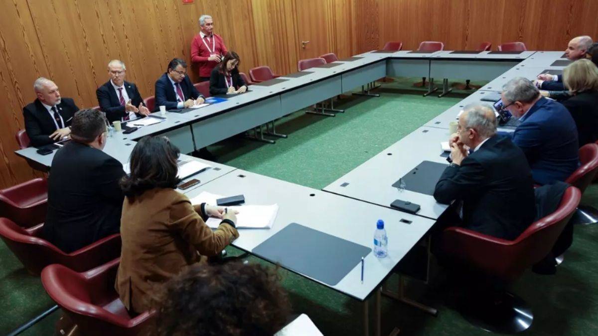 Rumlar bildiğiniz gibi! Zirvedeki öneriyle neye uğradıklarını şaşırdılar