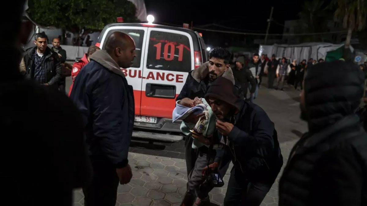 Soykırım ordusu Refah'a hava saldırısı düzenledi! Çok sayıda ölü ve yaralı var