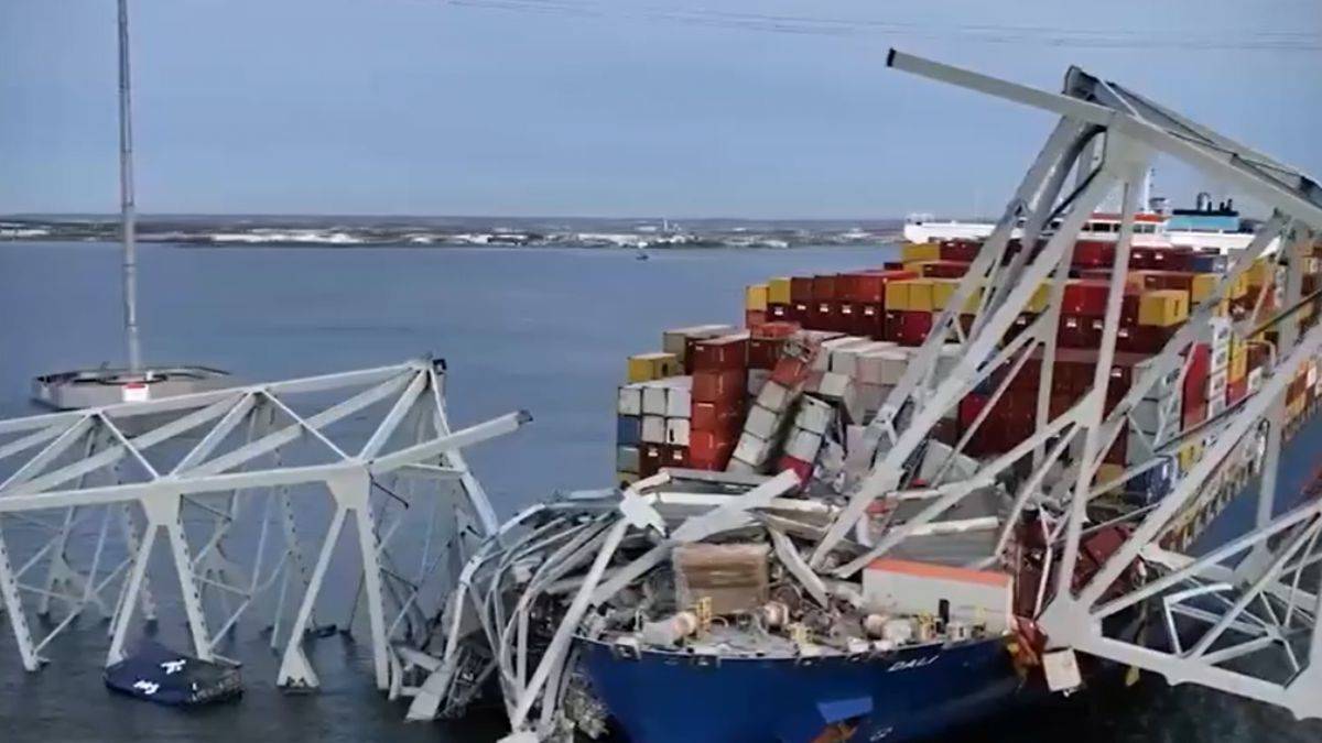 2 kişi kurtarıldı, kayıp 6 kişi ölü sayıldı