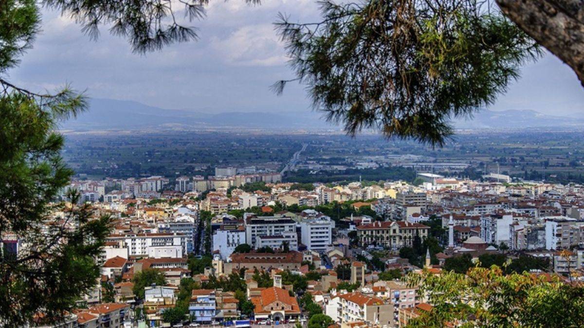 Manisa Büyükşehir hangi partide? Manisa Büyükşehir Belediye başkanı kimdir? MHP CHP İyi Parti Manisa Belediye başkan adayları