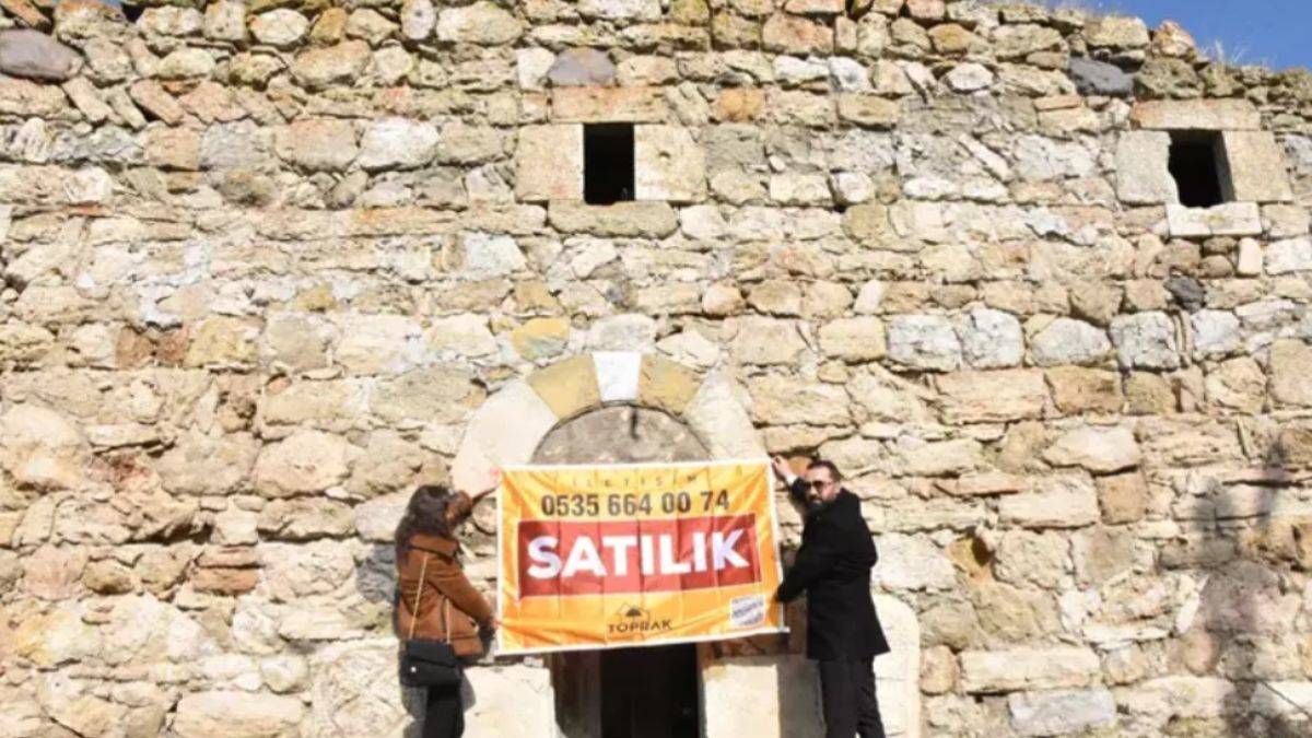 Sahibinden 16 milyon TL'ye satılık ‘tarihi kilise’