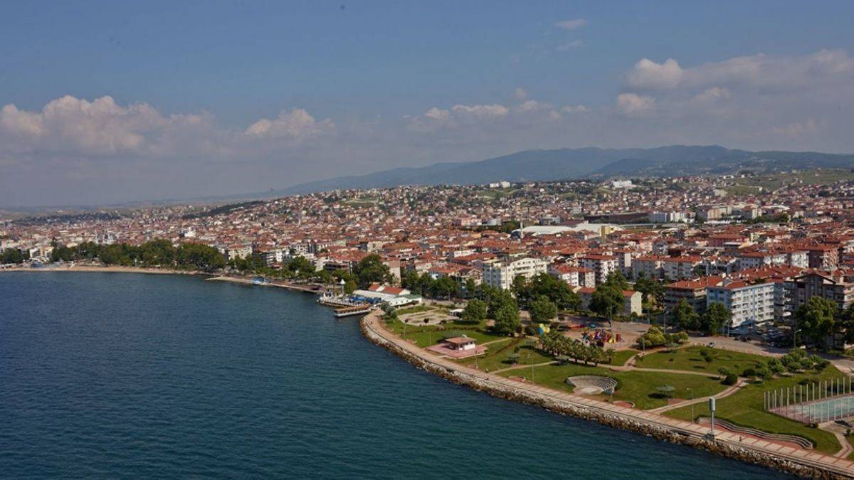 Yalova merkez hangi partide? Yalova Belediye başkanı kimdir? Ak Parti CHP MHP İyi Parti Yalova Belediye başkan adayları