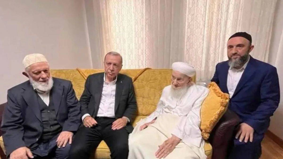 Erdoğan ve Murat Kurum İsmailağa Cemaati’ni ziyaret etti