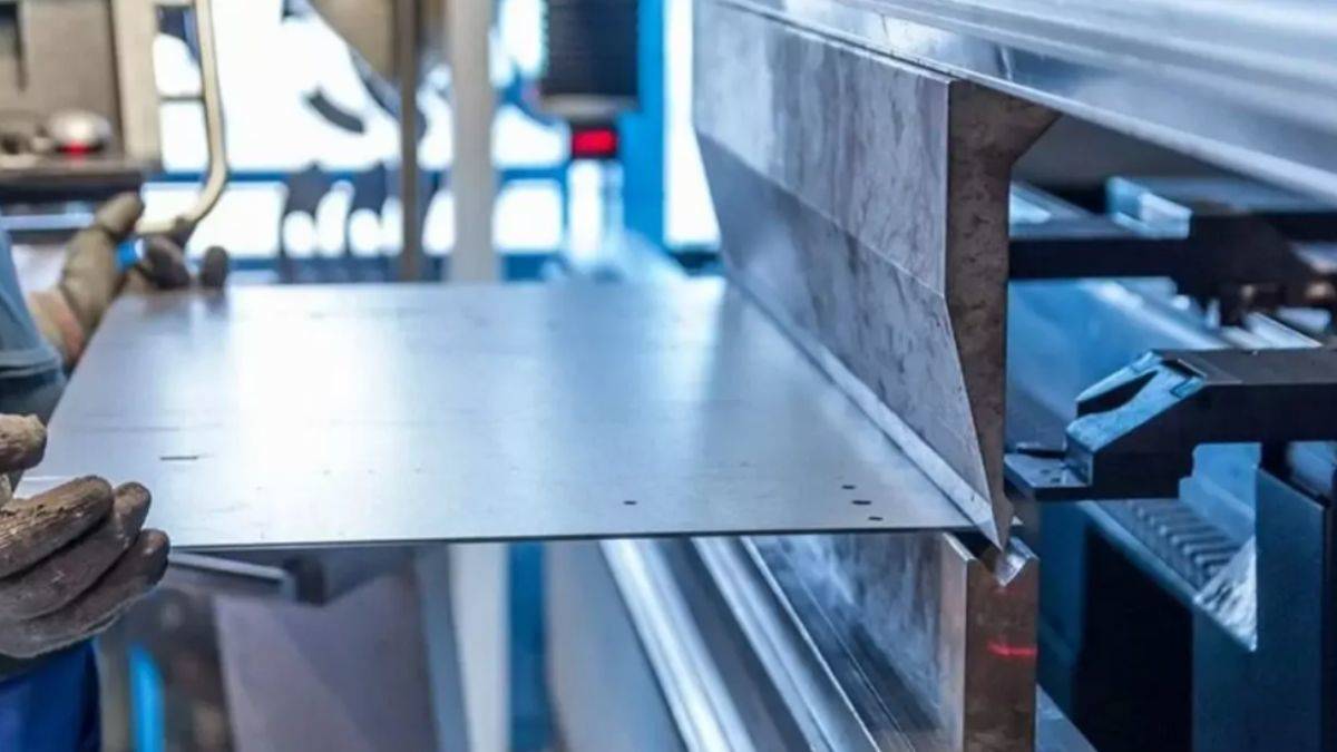 Resmi Gazete'de yayımlandı! Güney Kore menşeli yassı çelik ithalatına soruşturma