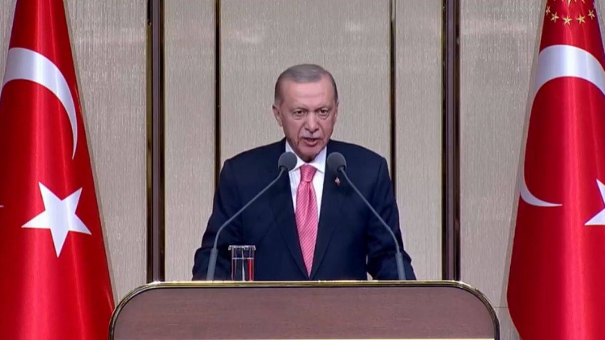 Erdoğan: Şehir eşkıyalarına nefes aldırmayacağız