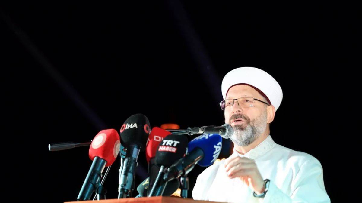 Diyanet İşleri Başkanı Erbaş: Sizin en hayırlınız, Kur'an'ı öğrenen ve öğretenlerinizdir