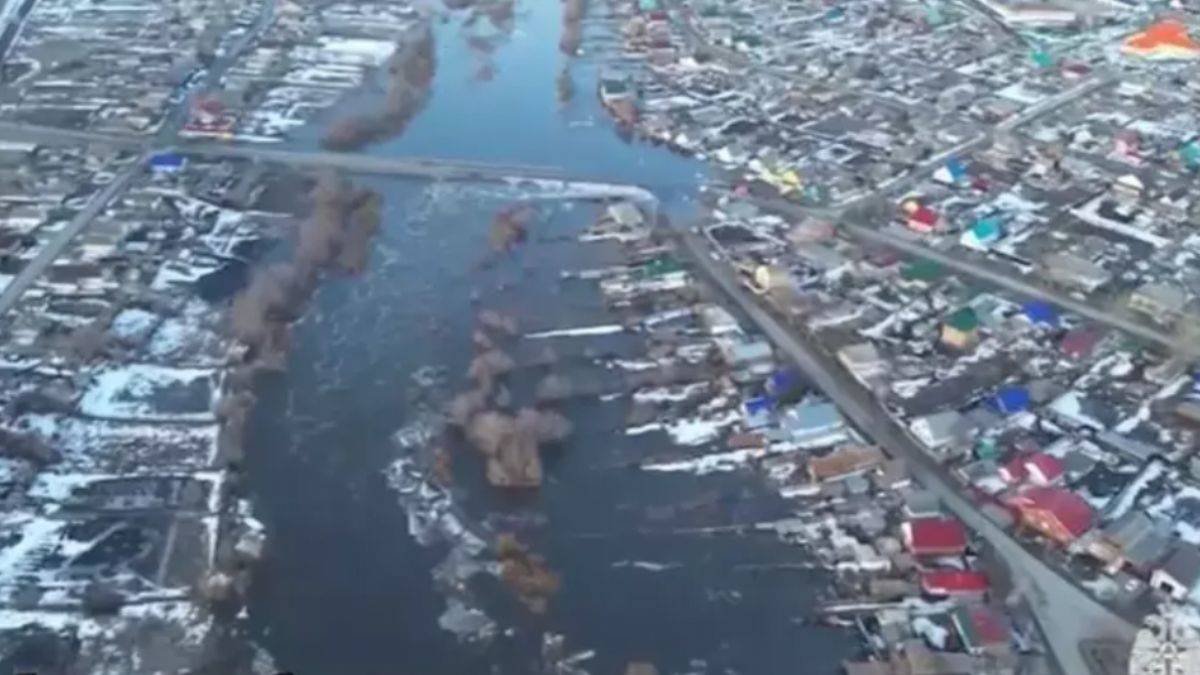 Rusya’da baraj patladı