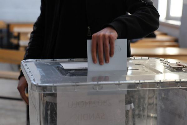 YSK kararını verdi! 4 şehirde seçimler yenilenecek