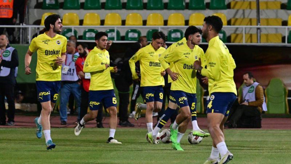 Fenerbahçe sahadan çekildi, Süper Kupa maçı yarım kaldı