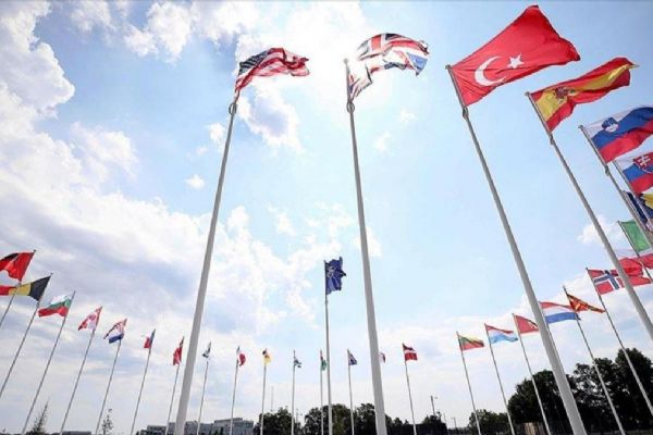 NATO Genel Sekreteri Ukrayna'nın desteğe ihtiyaç duyduğunu belirtti!