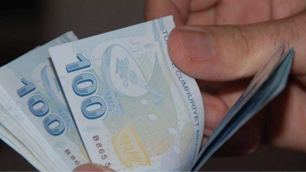 Ramazan Bayramı dolayısıyla emeklilere 41,3 milyar lira ikramiye ödendi