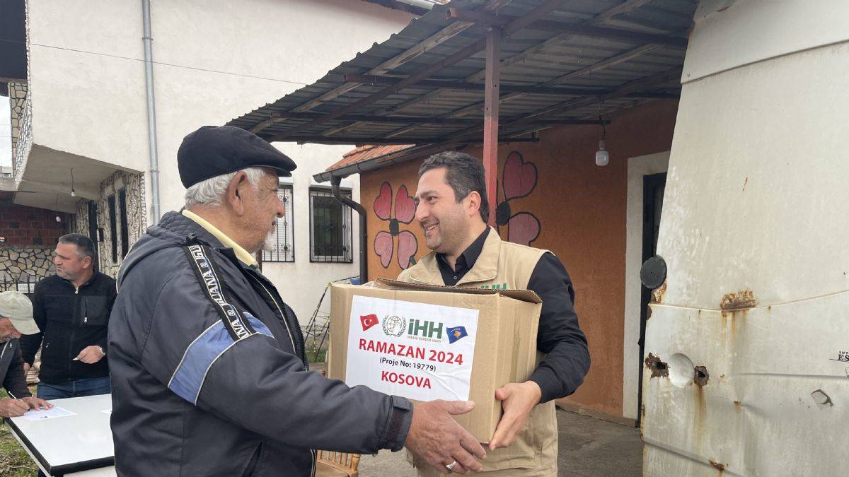 İHH Ramazan’da 4 milyon 290 bin kişiye yardım ulaştırdı