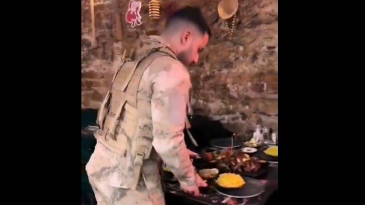 Askeri üniforma ile servis yapan şüpheli tutuklandı