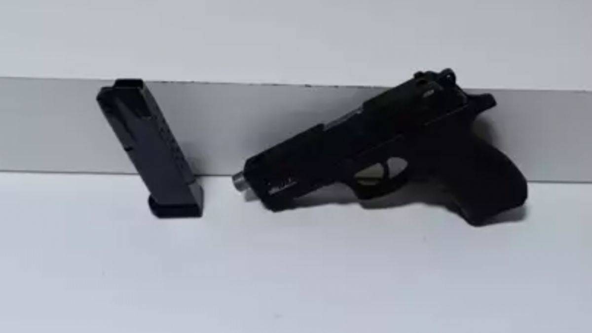 Tıraş ücretini fazla buldu, dükkana kurşun yağdırdı