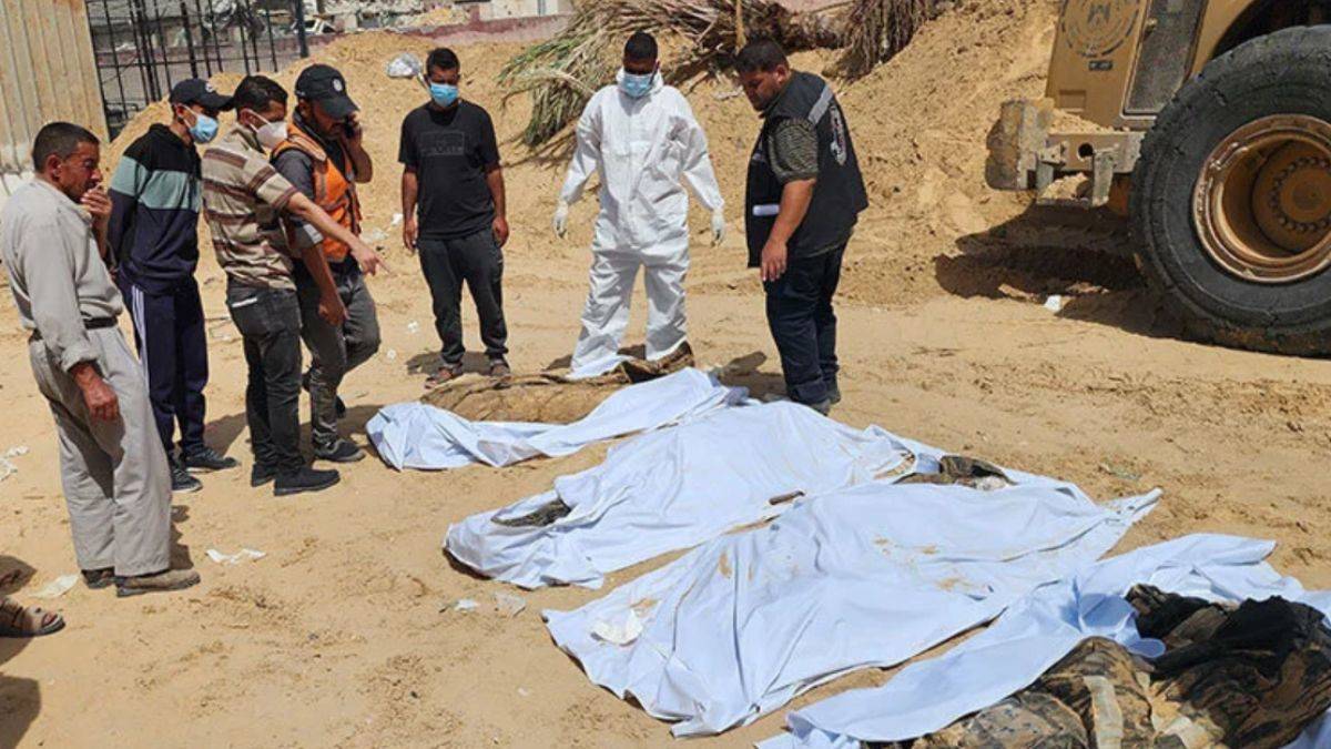 Gazze'de soykırım: 51 ceset daha bulundu