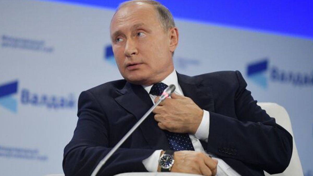 Putin, faiz ve enflasyonda Türkiye'yi örnek gösterdi