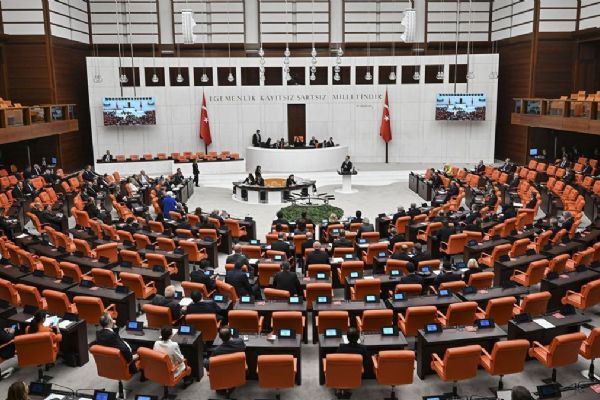 Doğal gazın LNG olarak pazarlanması için teklif! TBMM'nin gündemine geliyor