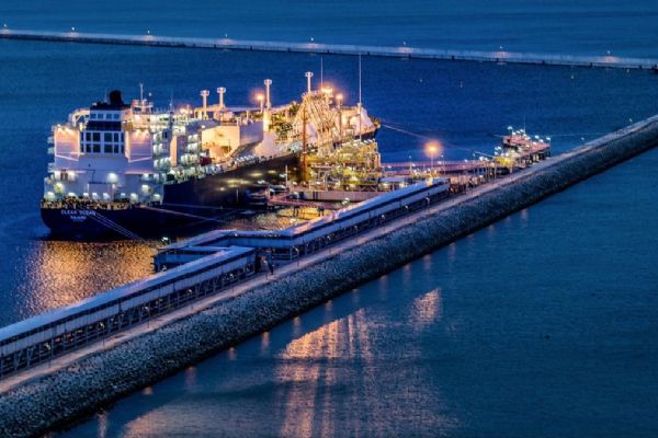 Değeri tam 1,1 milyar dolar! 2,5 milyon tonluk doğal gaz için kritik temas