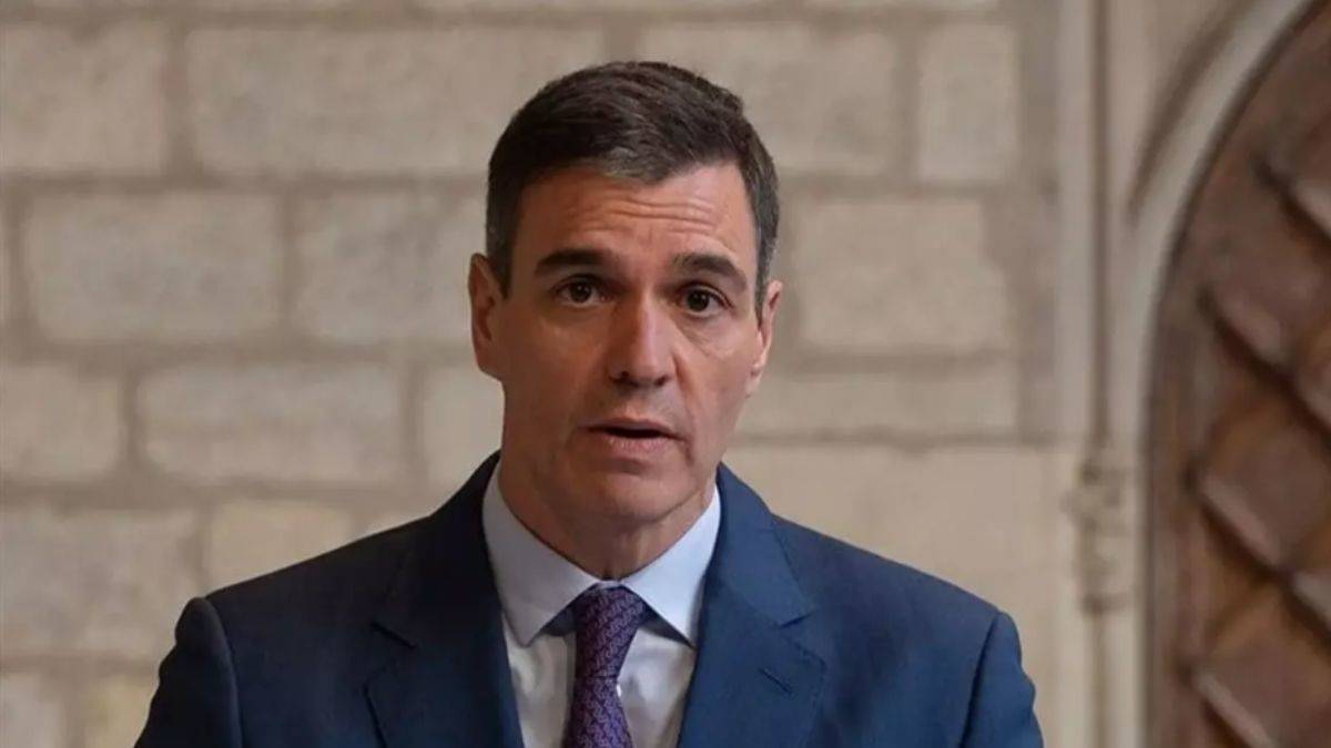 Filistin devletini tanıyacaklarını duyurmasının ardından karalama kampanyasına maruz kalan Sanchez, görevinden istifa etmeyecek