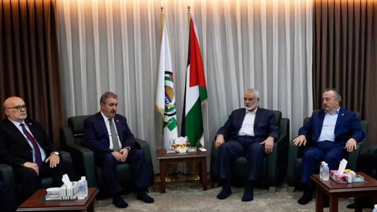 Destici'den Hamas lideri Heniyye'ye taziye ziyareti