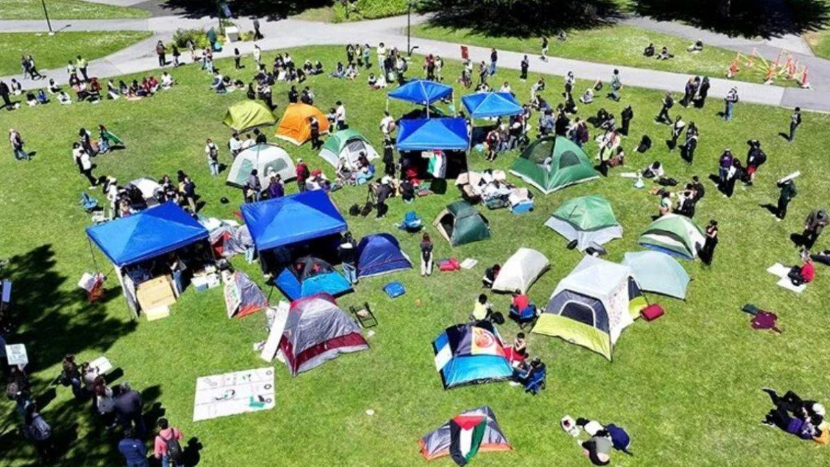 Bir üniversite daha Gazze eylemlerine katıldı