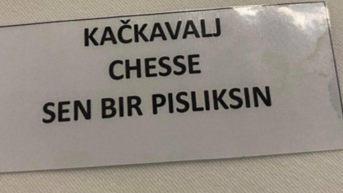 Belgrad'daki Sırp Otelinde Türklere yönelik hakaret içeren yazı tepki çekti