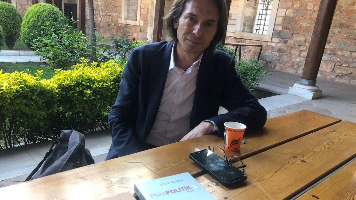 Arnavutları birleştiren bir unsur varsa baskı ve zulüm altında yaşadıklarıdır