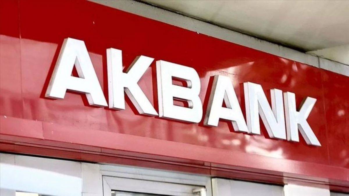 Akbank hesaplarındaki paralar çekiliyor! Bankadan açıklama
