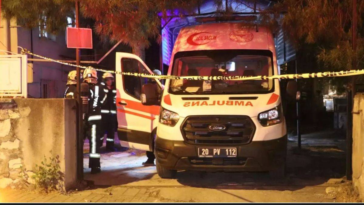 Ambulansta oksijen tüpü parladı: 2 yaralı