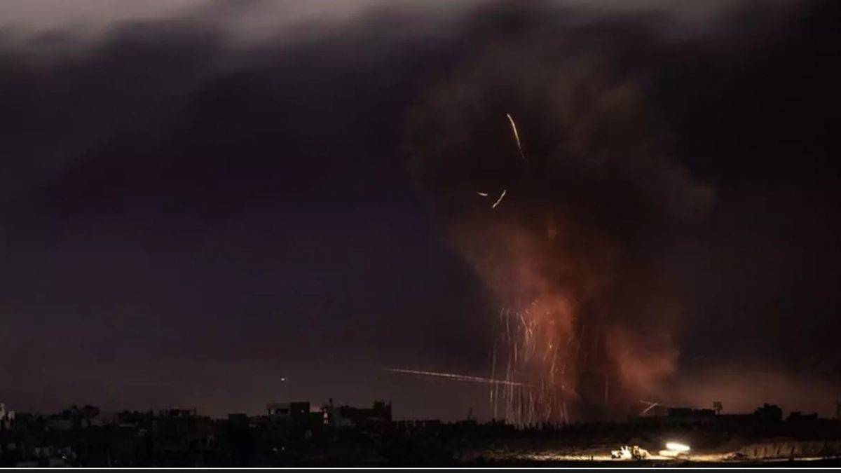 İsrail'den Lübnan'ın güneyine hava saldırısı