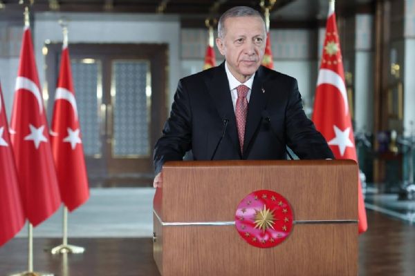 Erdoğan'dan Anneler Günü mesajı