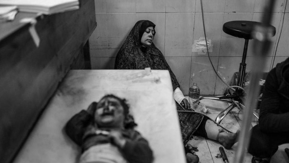 Gazzeli anneler, saldırı altında yaşam mücadelesi veriyor