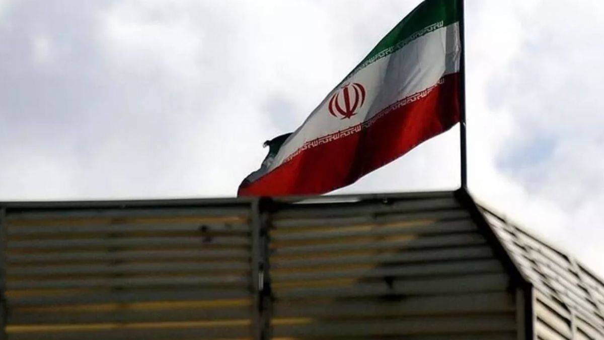 İran: Tehditle karşılaşırsak nükleer silah doktrinimizi değiştirebiliriz