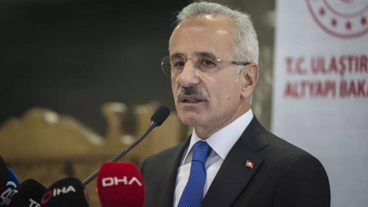 Kamuda Tasarruf ve Verimlilik Paketi'nin yatırımlara etkisi! Bakan Uraloğlu: Koridor arterlerindeki çalışmalarımızı olumsuz etkilemeyecek