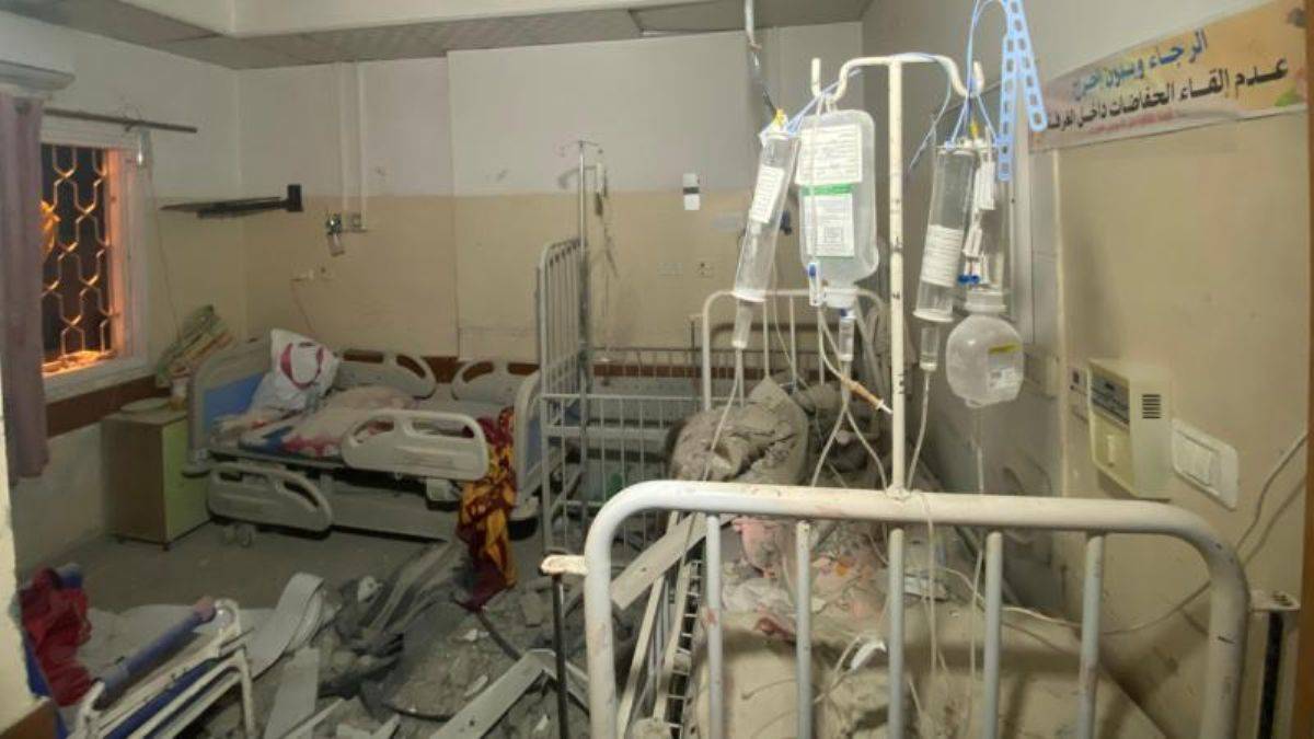 İsrail'in saldırdığı Kemal Advan Hastanesi hizmet dışı kaldı