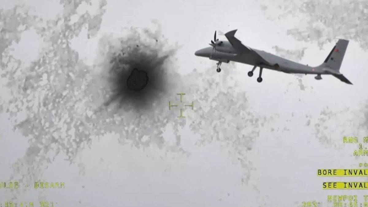 Yüzbinler Akıncı İHA'yı takip etti! Milli gururumuz Türkiye'deki görevine döndü