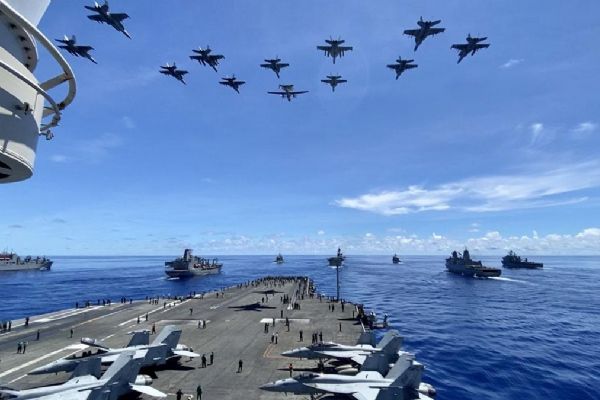 Japonya, ABD'ni askeri tatbikatına ilk kez katılacak