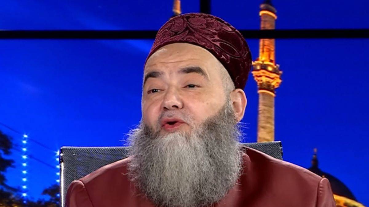 Cübbeli: AK Parti'nin dini hassasiyeti yok