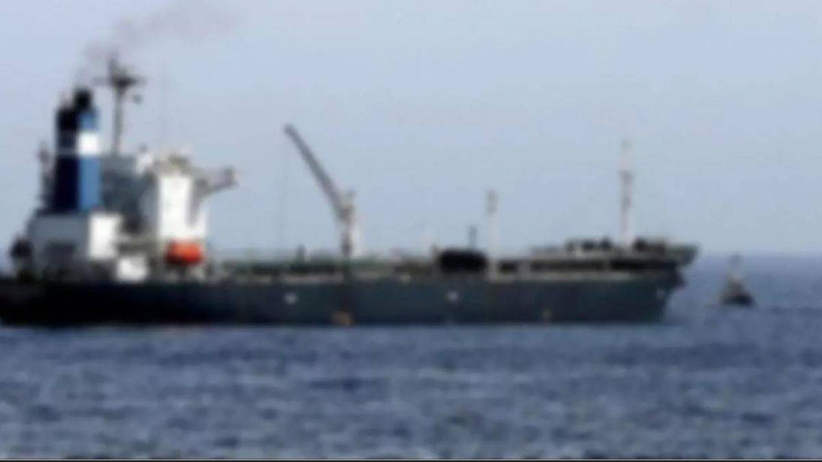 Yemen, Sokotra Adası açıklarında bir Hint gemisinin battığını duyurdu