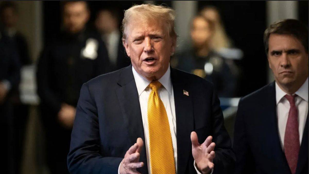 Trump'a yönelik ‘sus payı' davası: Hüküm giyen ilk eski başkan oldu