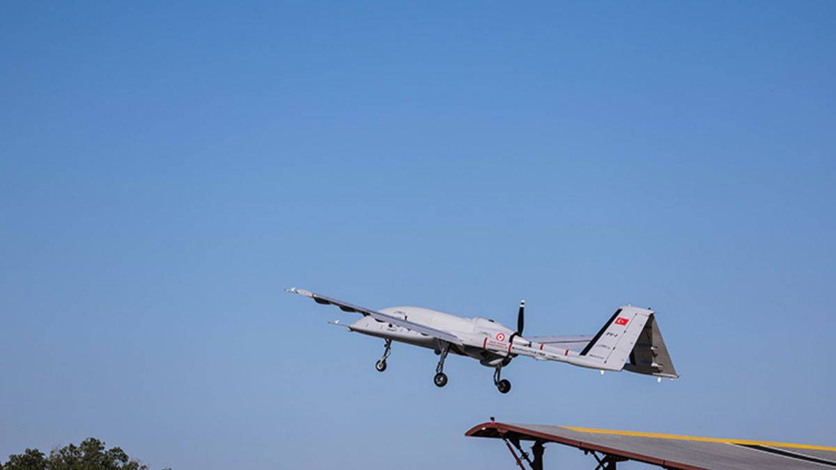 Bayraktar TB3 şahlandı; ilk rampa kalkışı!