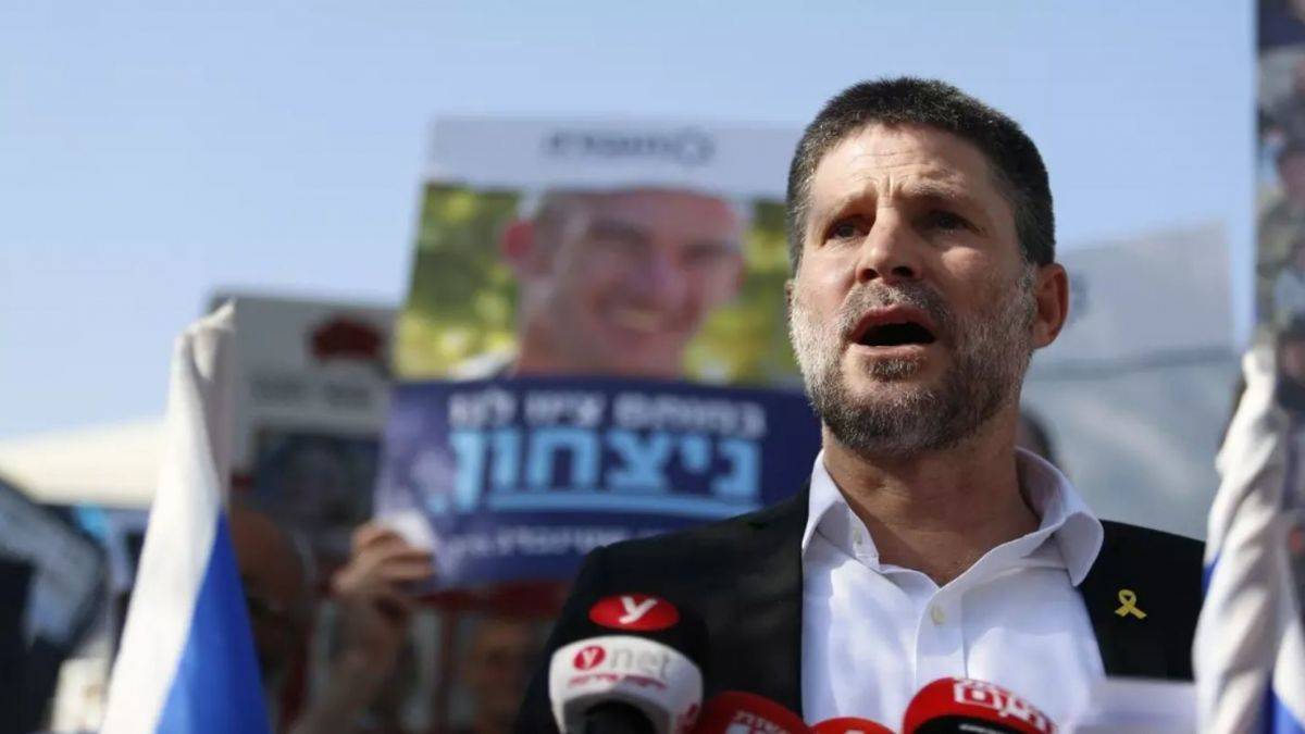 Netanyahu'yu açıkça tehdit etti: Hükümeti değiştiririz