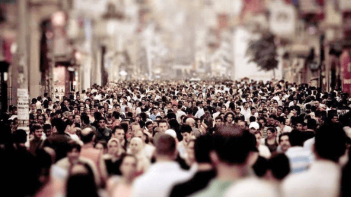 “Bugün Türk kalabilmek için şeriatçı olmak zorundasınız”